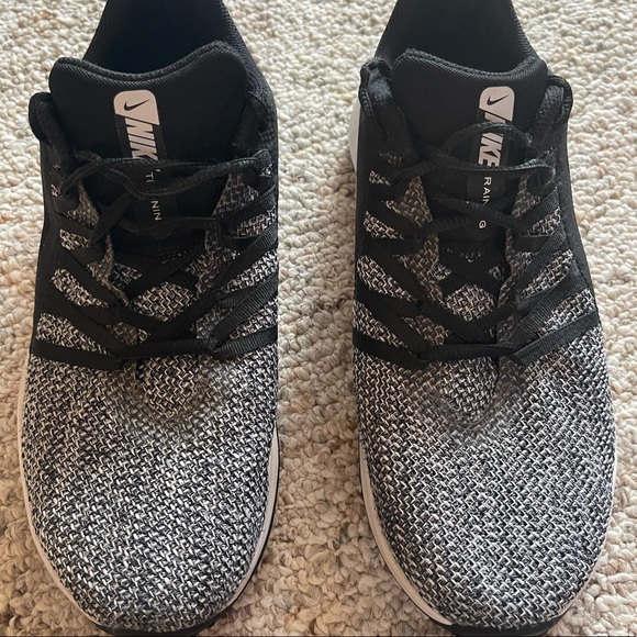 Nike Sneakers (Mens Size 8 but Equivalent to Womens 9.5) - Picture 2 of 5